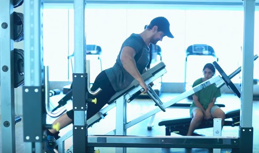 Aamir khan doing exercise