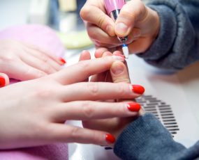 How to remove Gel Nail Paint - Urban Company